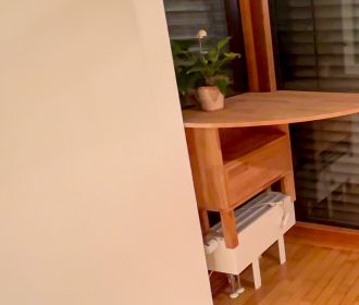 Bastelsaal: Tisch SCHWEBT auf HEIZUNG? Stehtisch fürs Home-Office selber bauen